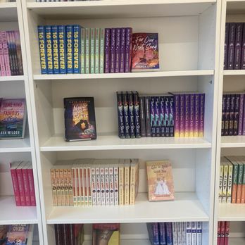 Daydream Book & Coffee Bar - Beautifully curated bookshelves. - Coffee & Tea Near Me - Arlington, Texas Daydream Book & Coffee Bar - Beautifully curated bookshelves. - Coffee & Tea Near Me - Arlington, Texas