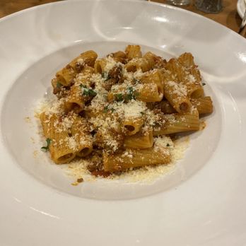 La Botte Ristorante - Rigatoni Bolognese - Italian Near Me - White Plains, New York La Botte Ristorante - Rigatoni Bolognese - Italian Near Me - White Plains, New York