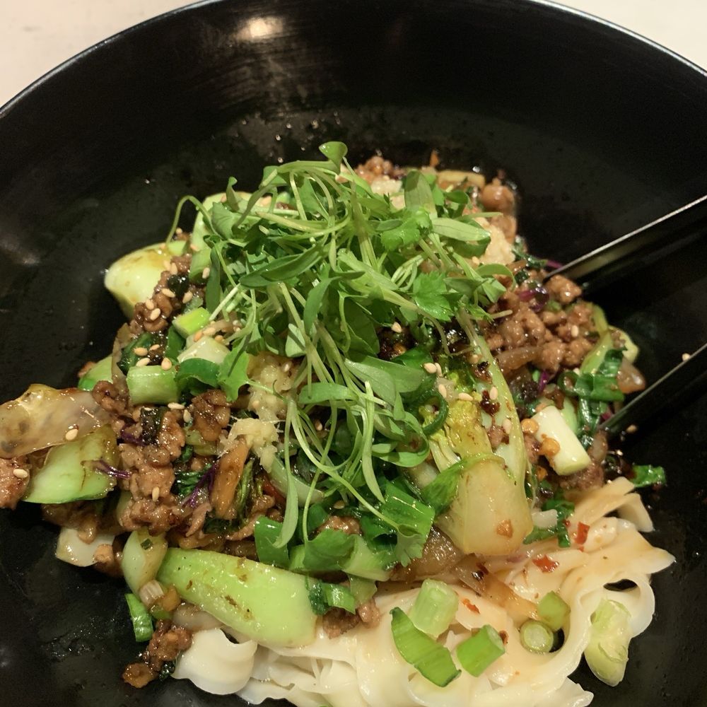 8 East - Sizzling Noodles - Asian Fusion Near Me - Las Vegas, Nevada