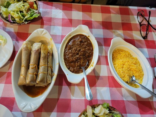 Doe's Eat Place by null