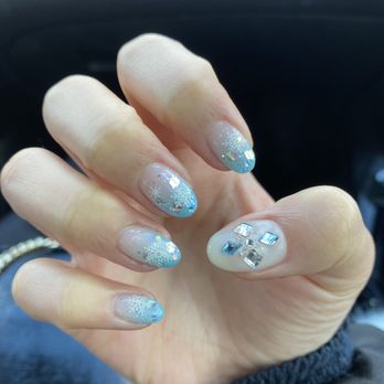 Le Bijou Nail Lounge - Nail art by Laura - Nail Salons Near Me - Fairfax, Virginia Le Bijou Nail Lounge - Nail art by Laura - Nail Salons Near Me - Fairfax, Virginia