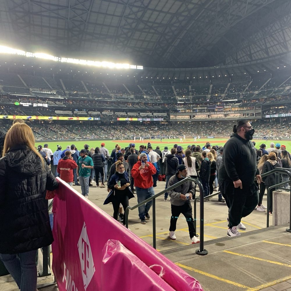 T-Mobile Park - Outfield party area! - Stadiums & Arenas Near Me - Seattle, Washington T-Mobile Park - Outfield party area! - Stadiums & Arenas Near Me - Seattle, Washington