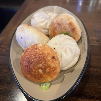 Dim Sum Mania - Pan-Fried Pork Soup Dumpling - Dim Sum Near Me Dim Sum Mania - Pan-Fried Pork Soup Dumpling - Dim Sum Near Me