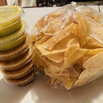 Roxys Tacos - Homemade chips and salsa - Mexican Near Me - San Diego, California Roxys Tacos - Homemade chips and salsa - Mexican Near Me - San Diego, California
