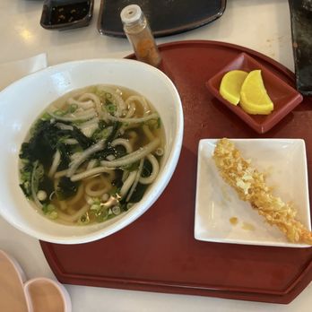 Sansu - Sansu Tempura Udon - Sushi Bars Near Me - East Lansing, Michigan