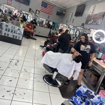 X Barbershop - Busy but worth the wait - Barbers Near Me - Kissimmee, Florida X Barbershop - Busy but worth the wait - Barbers Near Me - Kissimmee, Florida