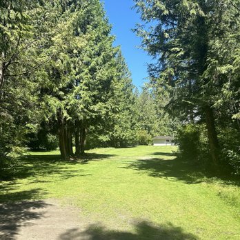 Murdo Frazer Par 3 - Course - Golf Near Me - North Vancouver, British Columbia Murdo Frazer Par 3 - Course - Golf Near Me - North Vancouver, British Columbia