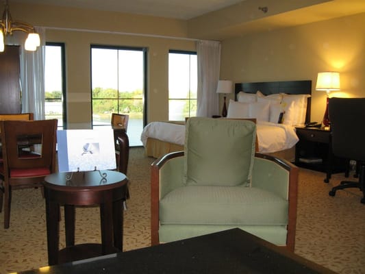 Marriott Savannah Riverfront by null