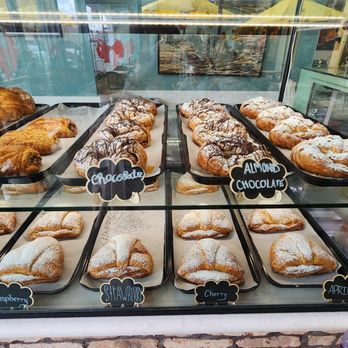 Cafe Bonaparte - Redondo Beach - Baked goodies - Cafes Near Me - Redondo Beach, California Cafe Bonaparte - Redondo Beach - Baked goodies - Cafes Near Me - Redondo Beach, California