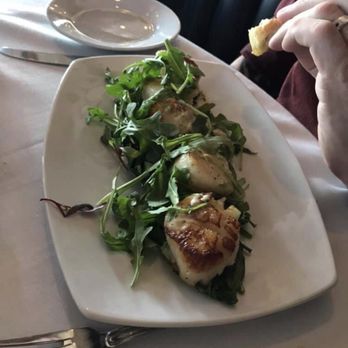 21 Oceanfront - Scallops - New American Near Me - Newport Beach, California 21 Oceanfront - Scallops - New American Near Me - Newport Beach, California