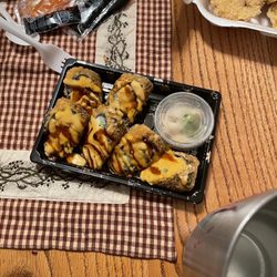 Yamato Japaness Steakhouse & Sushi - Volcano sushi