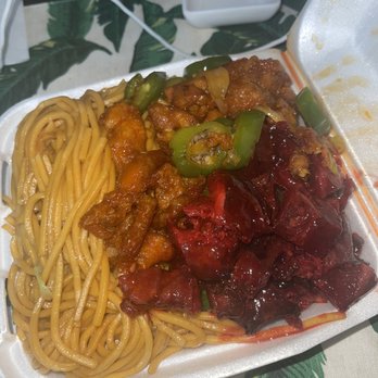 PanPan Wok - Spicy Chicken and BBQ Pork. - Chinese Near Me - San Marcos, California