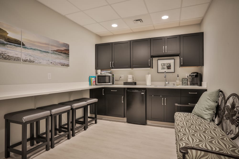 LAKESIDE PARK Updated August 2024 14 Photos 607 North Ave