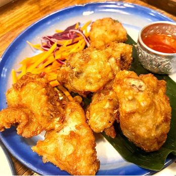 Sup Thai Kitchen  - Southern Fried Chicken (wings) - Thai Near Me - Fresh Meadows, New York