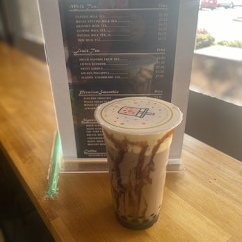Honey Bee Tea - Bubble Tea Near Me - Manchester, Missouri Honey Bee Tea - Bubble Tea Near Me - Manchester, Missouri
