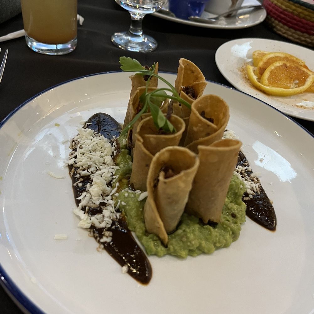 La Diferencia - Taquitos - Mexican Near Me - Tijuana, BCN