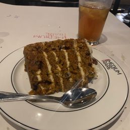 6 Layer Carrot Cake 6 Layer Carrot Cake