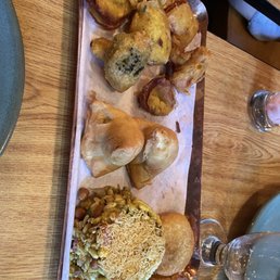 Dakshins Veg Sampler