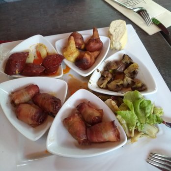 Restaurant Altes Badhaus - Tapas - Modern European Near Me - Eberbach, BW Restaurant Altes Badhaus - Tapas - Modern European Near Me - Eberbach, BW