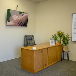 Reno Massage Tree - Reno Massage Tree Reception