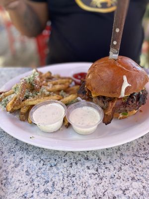 Garlic Brothers Restaurant and Bar by null