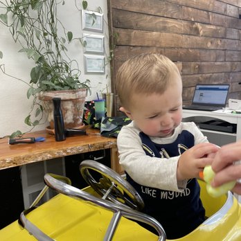 Shine Kids - Kids Hair Salons Near Me - Eugene, Oregon Shine Kids - Kids Hair Salons Near Me - Eugene, Oregon