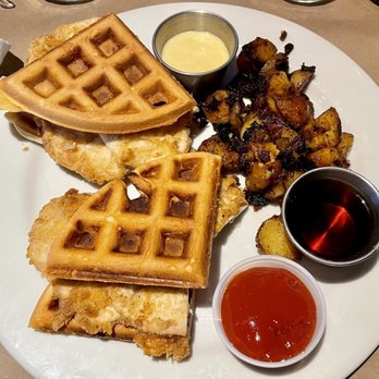 Bj Ryan's Banc House - Chicken and waffles - Barbeque Near Me - Norwalk, Connecticut