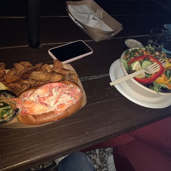 Foster's Clambakes and Catering - Best lobster roll & greens and grains bowl - Caterers Near Me - York, Maine Foster's Clambakes and Catering - Best lobster roll & greens and grains bowl - Caterers Near Me - York, Maine