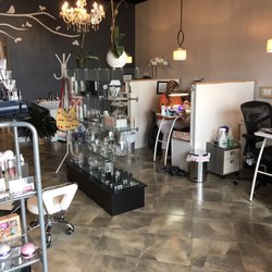 Laura's Nail Salon - Boutique beautiful