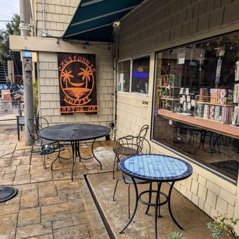 California Coffee - Outdoor seating - Coffee & Tea Near Me - Aptos, California