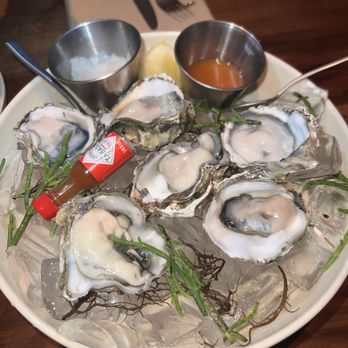 Mara - Chef's selection of oysters - Mediterranean Near Me - Honolulu, Hawaii