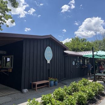 Spotted Duck - Storefront - Ice Cream & Frozen Yogurt Near Me - Penn Yan, New York