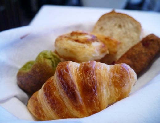 LA SUITE KŌBE by null