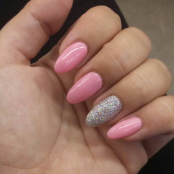 Melinda Nails