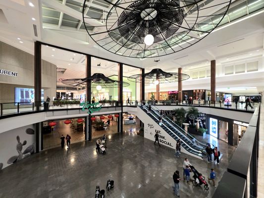 Westfield Topanga by null