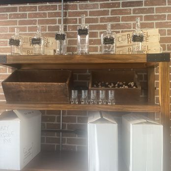 Barrel House STL - bottle your unique blend - Whiskey Bars Near Me - Manchester, Missouri
