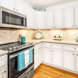 Crestwood Manor - Interior