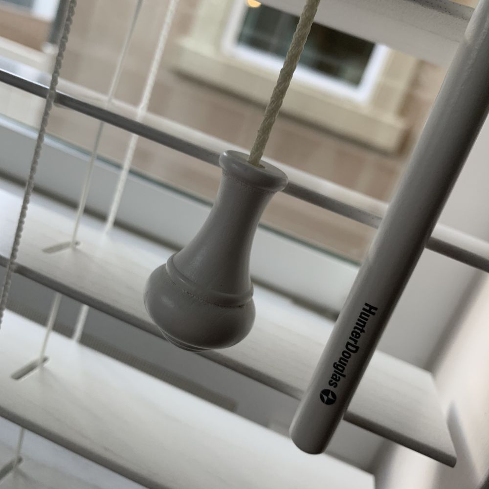 Hunter Douglas EverWood - Sea Salt Hunter Douglas EverWood - Sea Salt