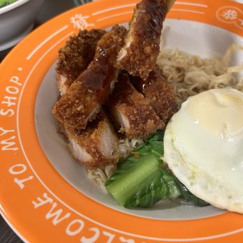 Wow Cafe - Hong Kong Style Cafe Near Me - Edison, New Jersey