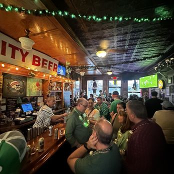 Ruggers Pub - St. Patrick's Day at Rugger's Pub - Pubs Near Me - Pittsburgh, Pennsylvania Ruggers Pub - St. Patrick's Day at Rugger's Pub - Pubs Near Me - Pittsburgh, Pennsylvania