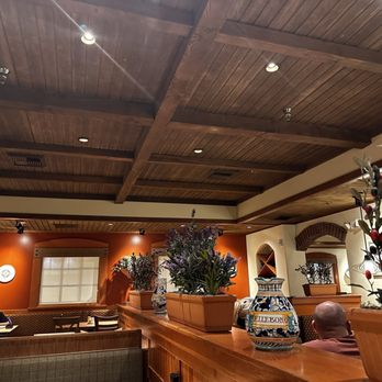 Olive Garden Italian Restaurant - Dining area - Italian Near Me - Phoenix, Arizona