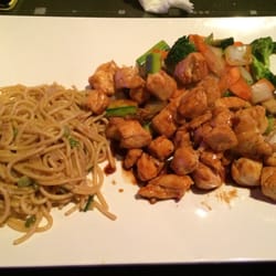 Oyishi Japanese Steakhouse - Chicken hibachi dinner.