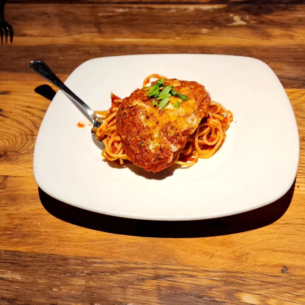 Bella Notte - Chicken Parmesan - Italian Near Me - Lexington, Kentucky Bella Notte - Chicken Parmesan - Italian Near Me - Lexington, Kentucky