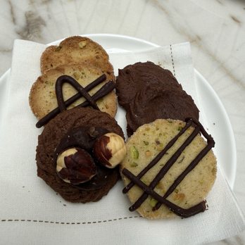 Hotel Ritz - Photo 10: Complimentary Tea Cookies - Hotels Near Me - Madrid, M Hotel Ritz - Photo 10: Complimentary Tea Cookies - Hotels Near Me - Madrid, M