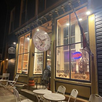Snallygasters Cafe And Wine Bar - Front Entrance - Wine Bars Near Me - Bolivar, West Virginia