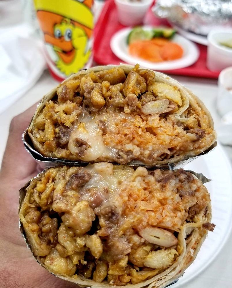 TACOS GAVILAN 91 Photos & 136 Reviews Mexican 2425 E Florence Ave