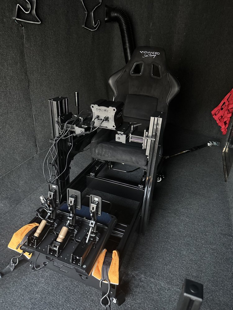 GT SIM RACING CLUB - Updated November 2025 - 21 Photos - Los Angeles ...