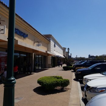 Carlsbad Premium Outlets - Carlsbad Outlets - Shopping Centers Near Me - Carlsbad, California Carlsbad Premium Outlets - Carlsbad Outlets - Shopping Centers Near Me - Carlsbad, California