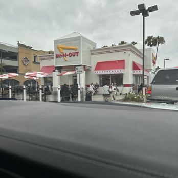 In-N-Out Burger - Burgers Near Me - Los Angeles, California