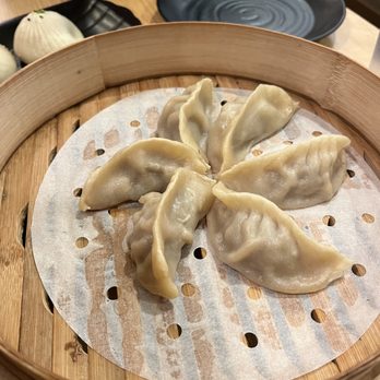Dumpling and Noodle House - Steamed dumplings with pork - Noodles Near Me - Concord, California Dumpling and Noodle House - Steamed dumplings with pork - Noodles Near Me - Concord, California